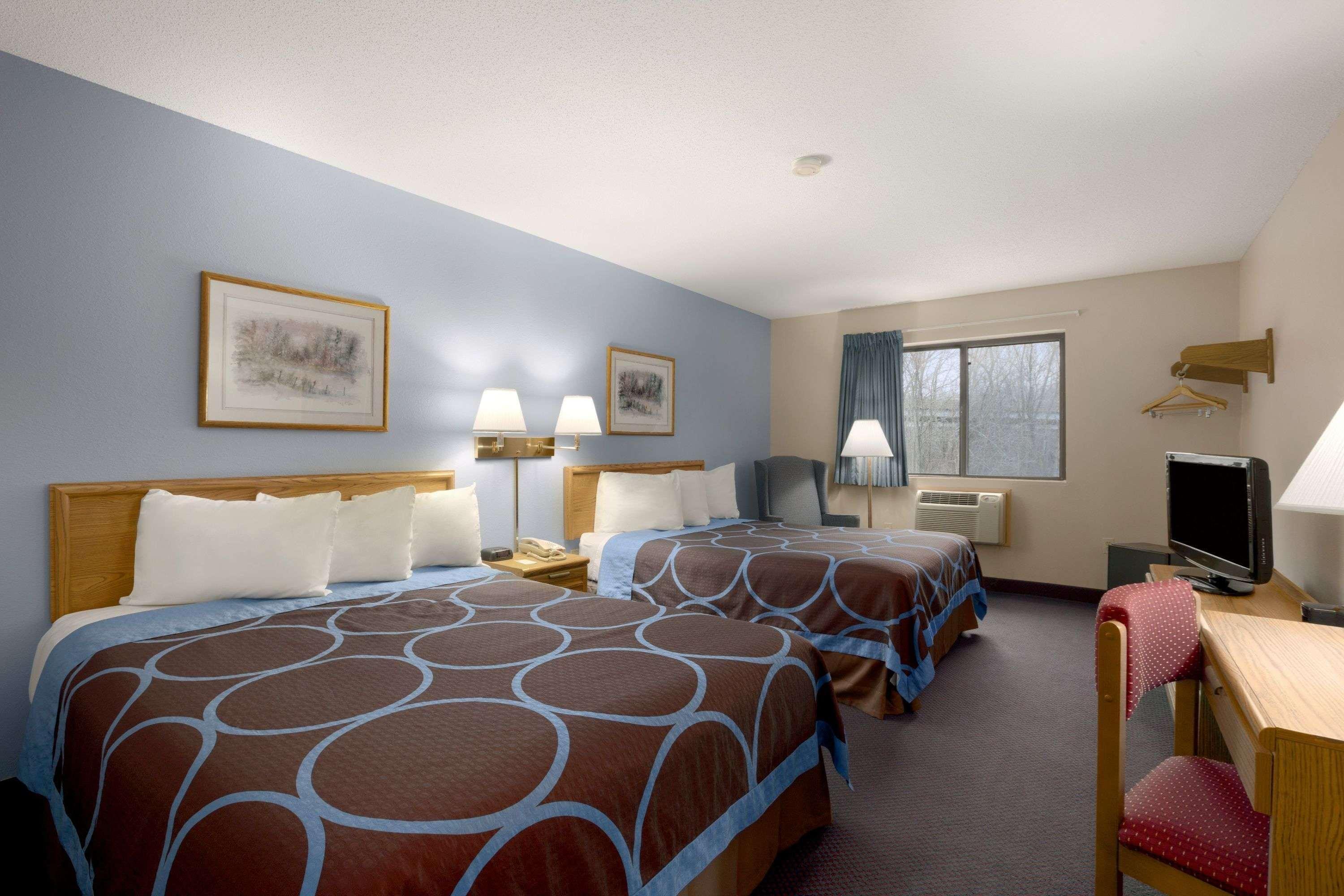 Super 8 By Wyndham Cromwell/Middletown Hotel Eksteriør billede