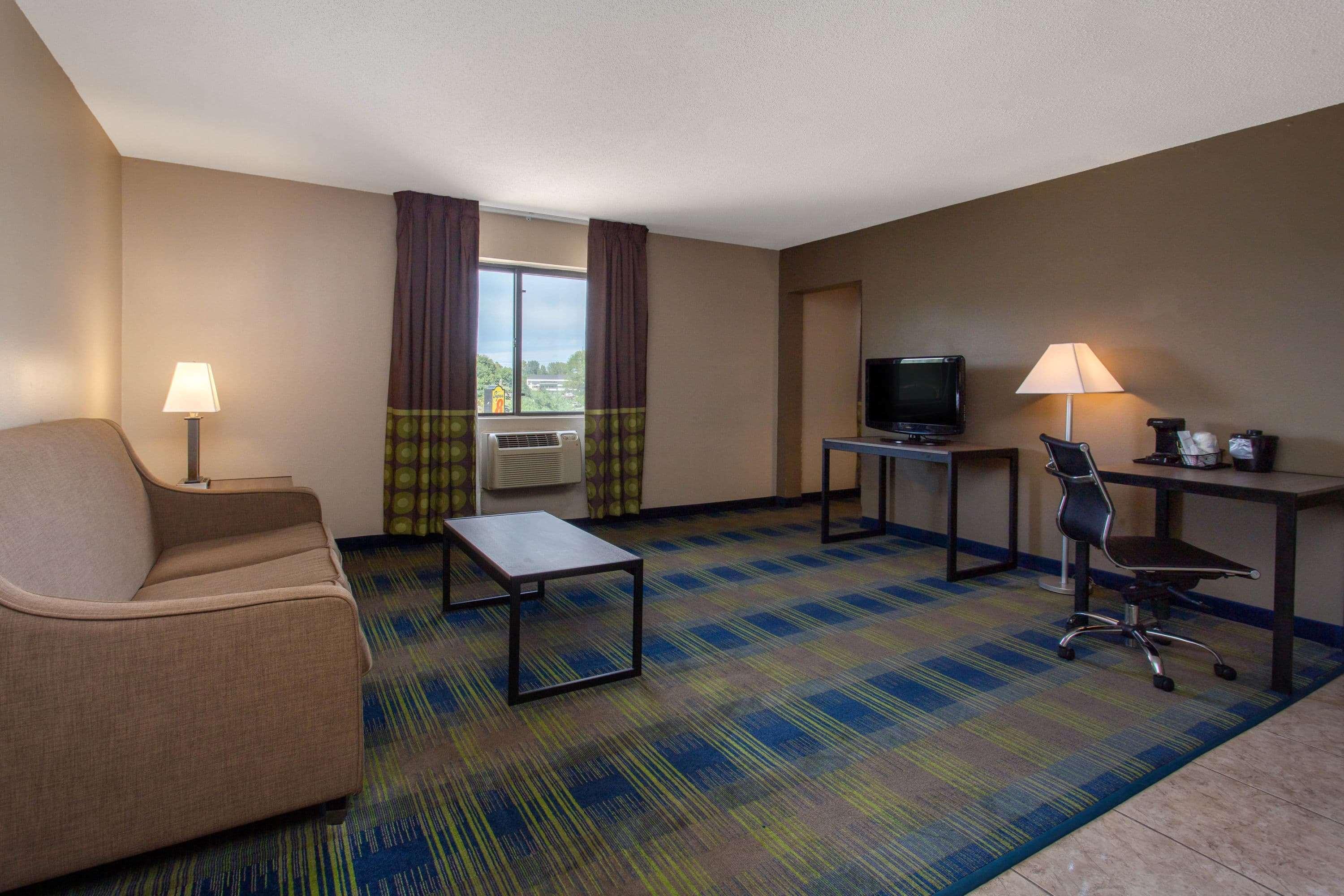 Super 8 By Wyndham Cromwell/Middletown Hotel Eksteriør billede
